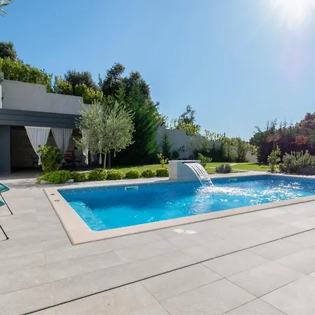 Design M Pula, Pjescana Uvala