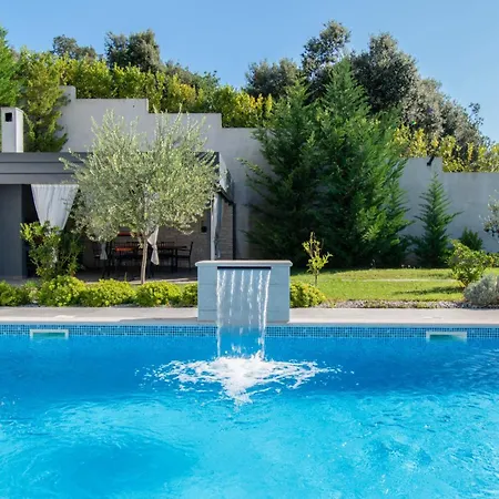 Design M Pula, Pjescana Uvala *