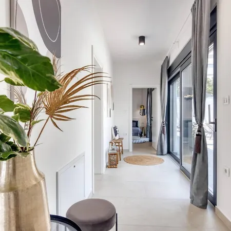 Design M Pula, Pjescana Uvala