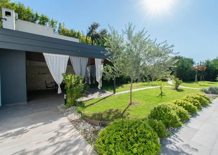 Design M Pula, Pjescana Uvala