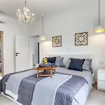 Design M Pula, Pjescana Uvala
