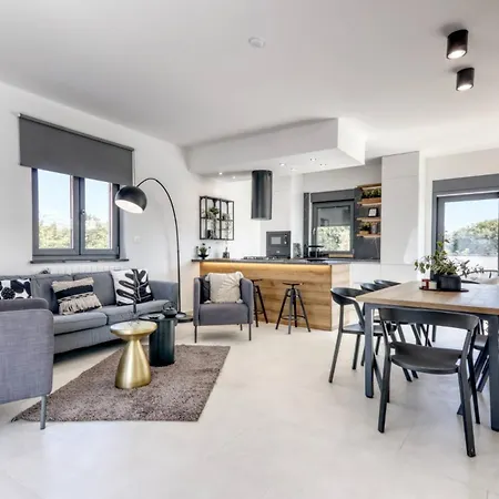 Design M Pula, Pjescana Uvala Villa Pula