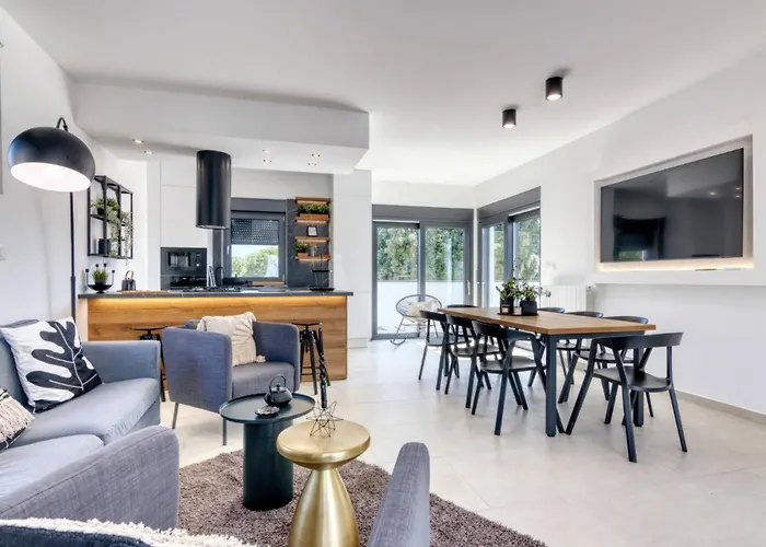 Design M Pula, Pjescana Uvala Вілла