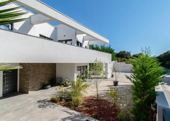 Design M Pula, Pjescana Uvala Вілла Пула