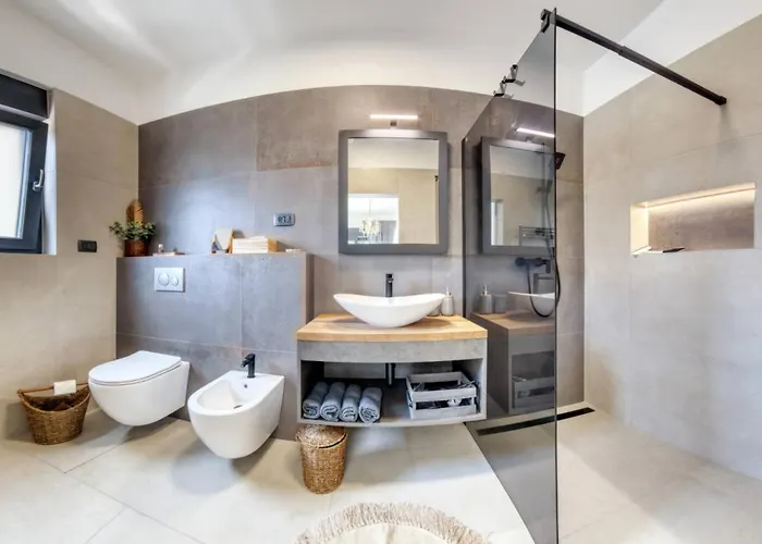 Design M Pula, Pjescana Uvala Вілла