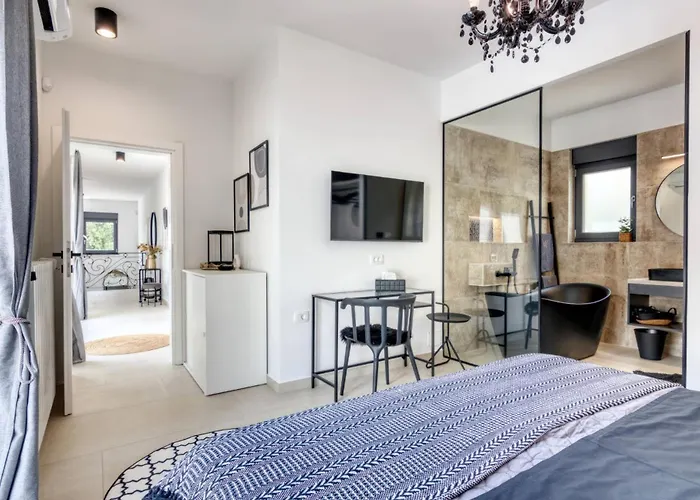 Design M Pula, Pjescana Uvala Вілла